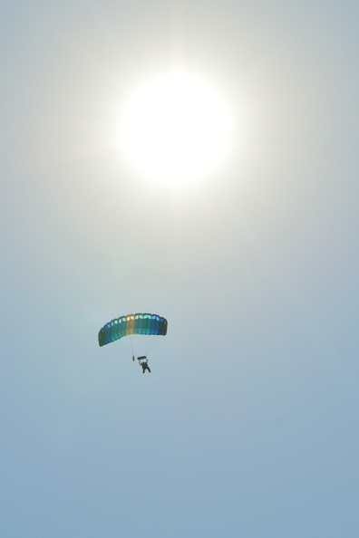 Fallschirmspringer.jpg